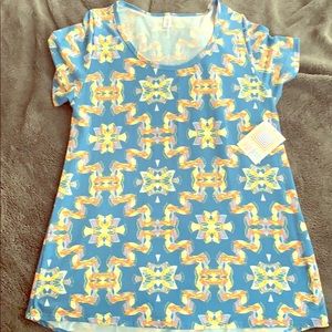 LuLaRoe Shirt